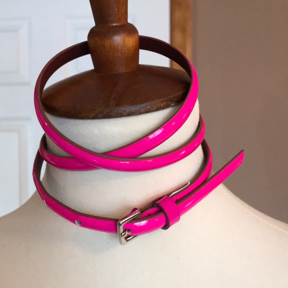 Neon magenta skinny belt